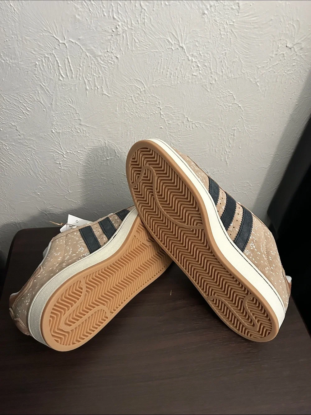 Adidas Campus 00s